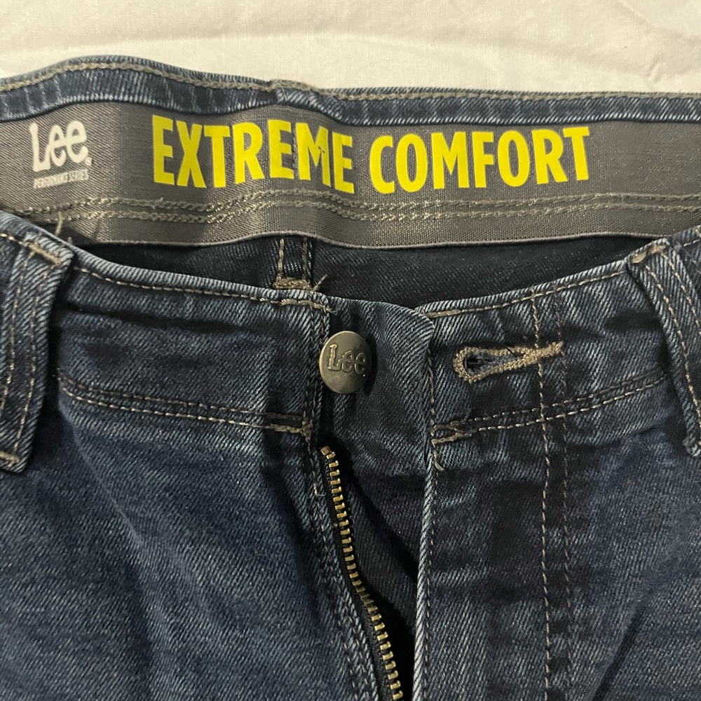 Size 14 Husky Lee Extreme Comfort Boys Jeans with adjustable waist